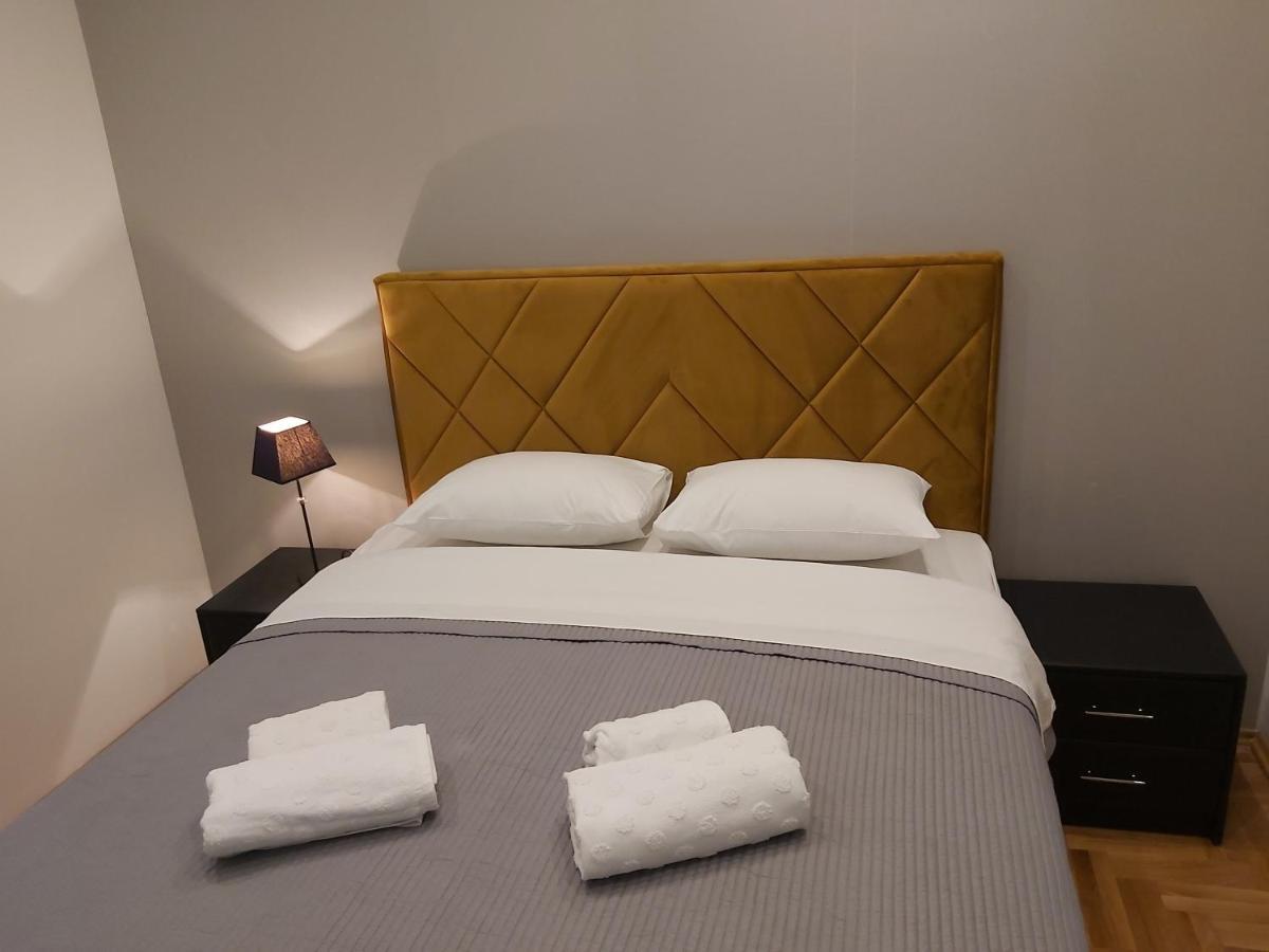 Apartment Nikirent 巴尼西卢卡 外观 照片