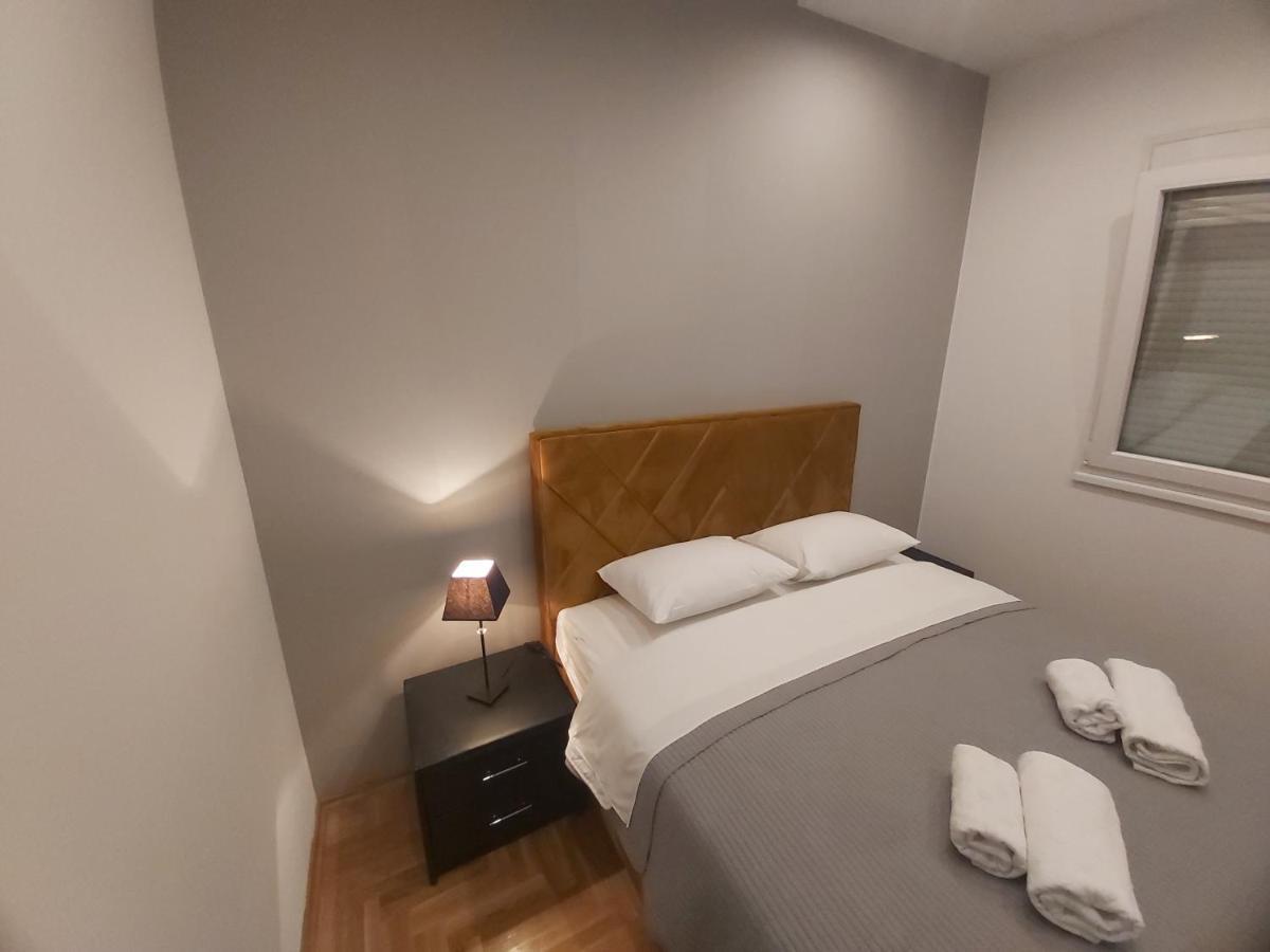 Apartment Nikirent 巴尼西卢卡 外观 照片
