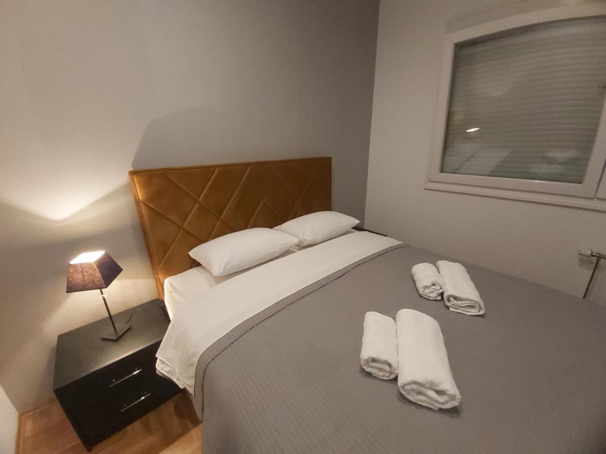 Apartment Nikirent 巴尼西卢卡 外观 照片