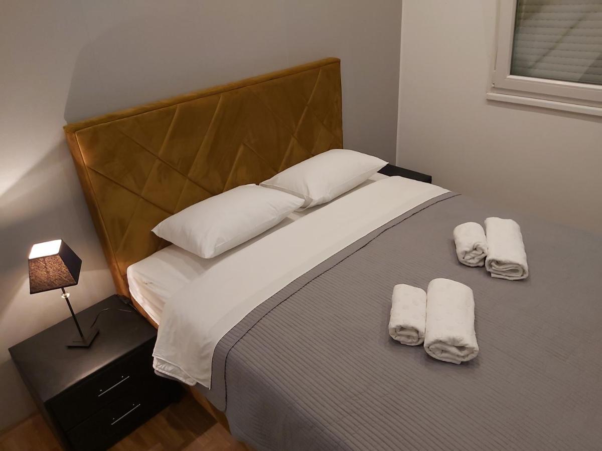 Apartment Nikirent 巴尼西卢卡 外观 照片