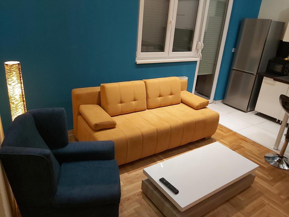 Apartment Nikirent 巴尼西卢卡 外观 照片
